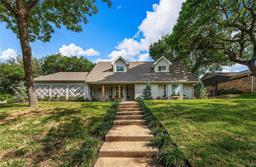 9916 Sandalwood Drive - Photo 1