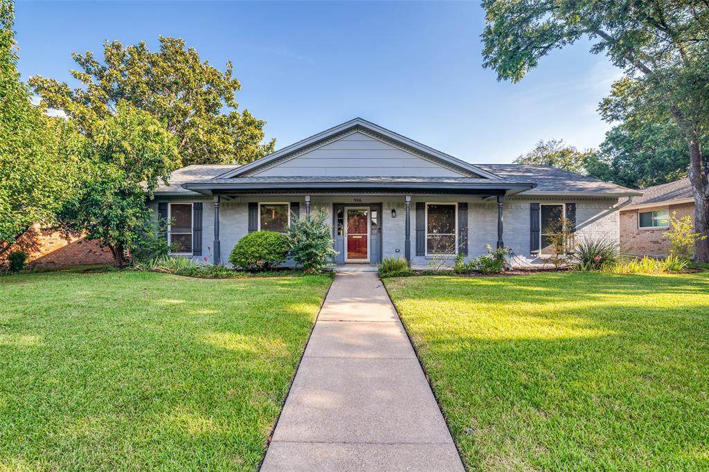 916 Loganwood Avenue - Photo 1