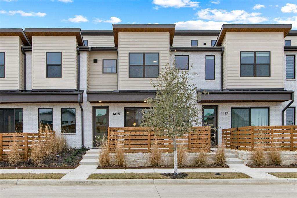 1404 Azalea Drive - Photo 1