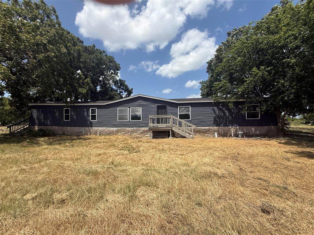3575 Fm 2101 - Photo 1