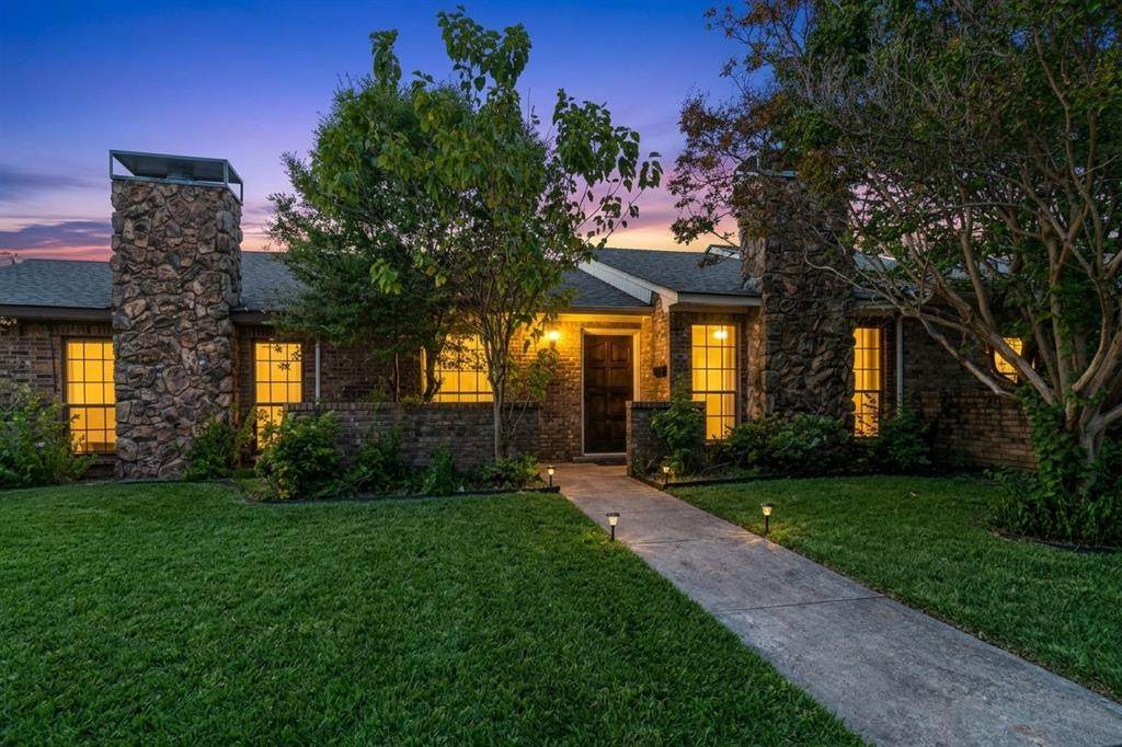 1513 Cherrycrest Street - Photo 1