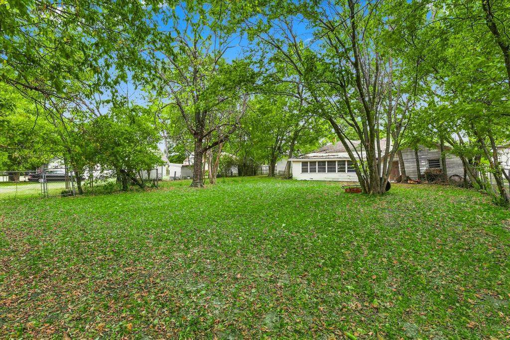 220 2nd Street - Photo 1