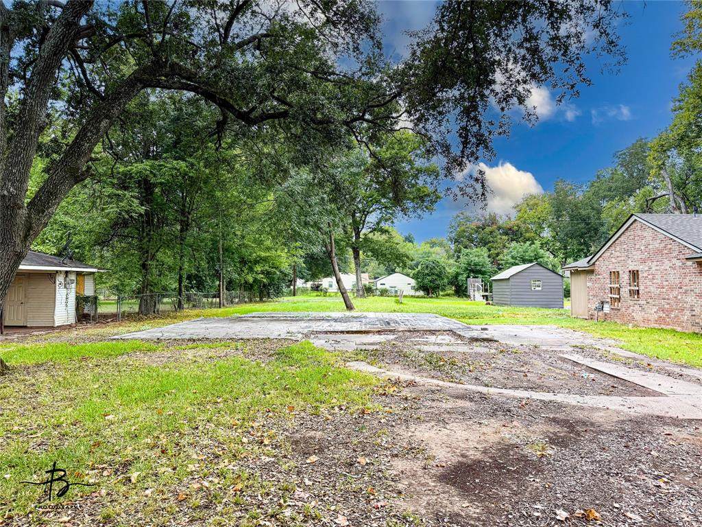 1137 Patricia Drive - Photo 1