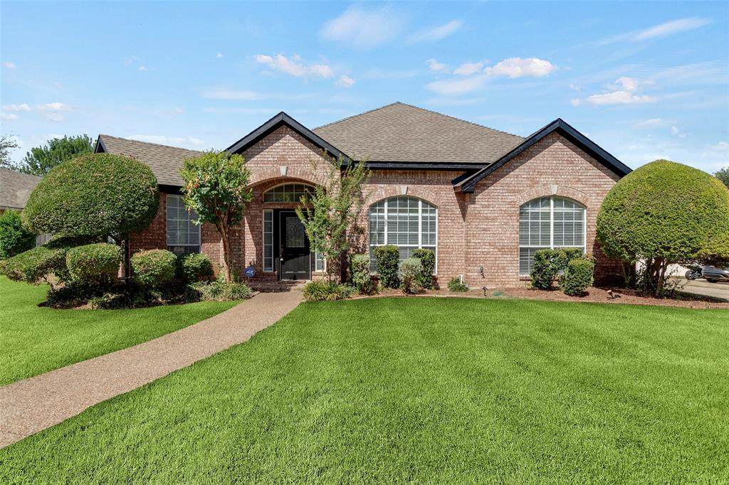 517 Quick Silver Drive - Photo 1