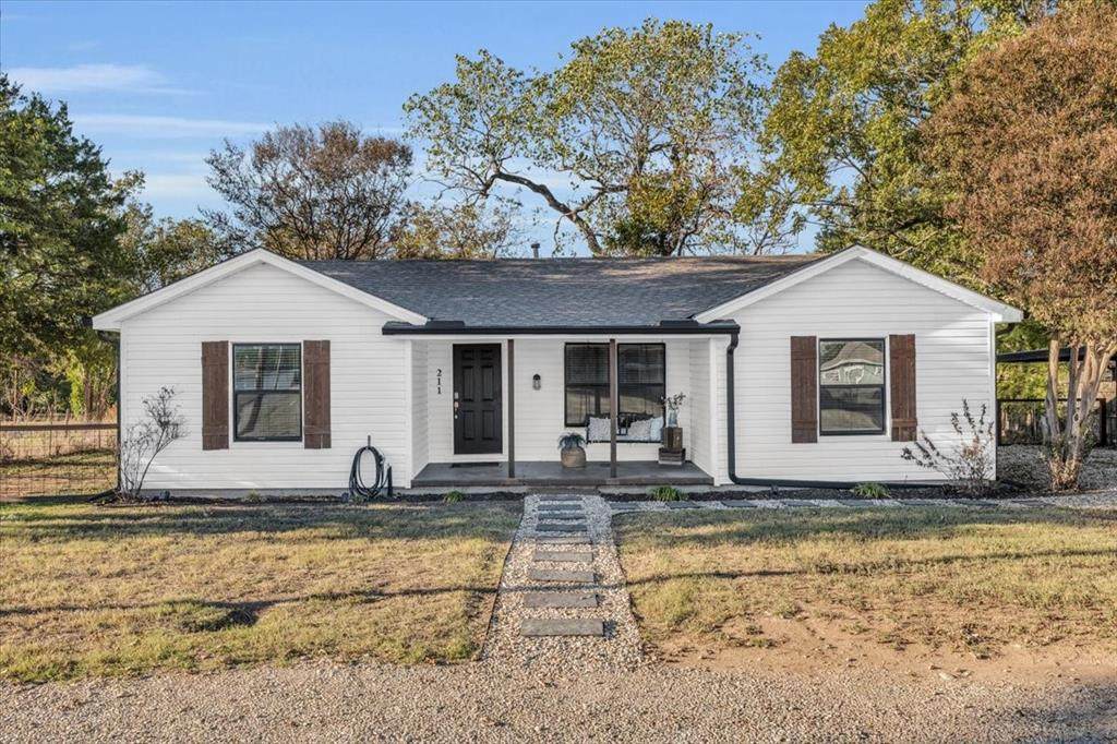 211 Stegall Drive - Photo 1