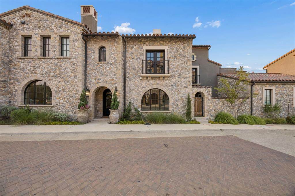74 Cortes Drive - Photo 1