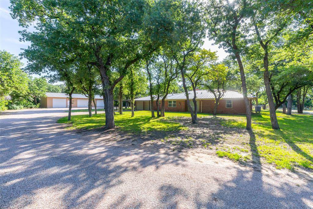 8504 County Road 258 - Photo 1