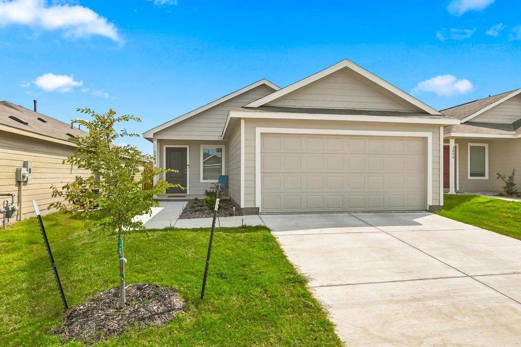 1012 Calley Pear Trail - Photo 1