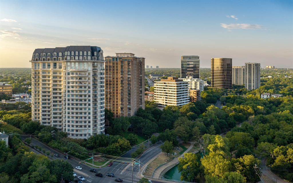 3505 Turtle Creek Boulevard - Photo 1