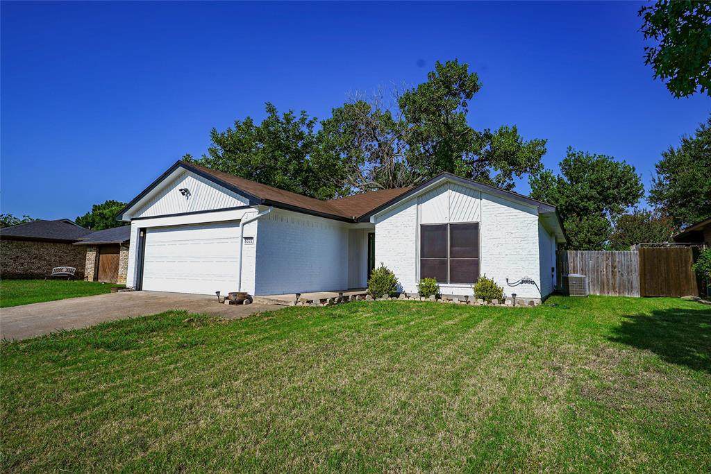 8021 Pebblebrook Drive - Photo 1