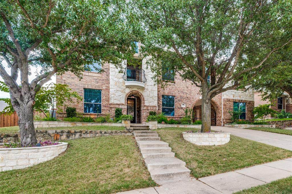 1713 Sterling Trace Drive - Photo 1