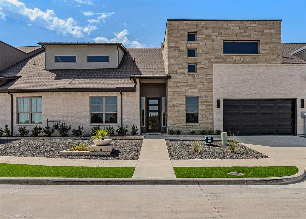 1718 Governors Boulevard - Photo 1
