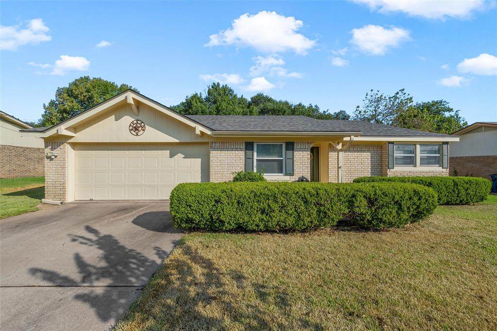 721 Pawnee Trail - Photo 1