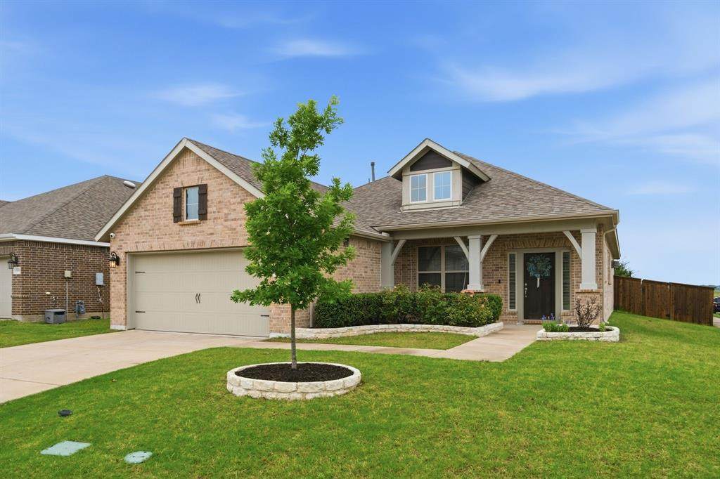 1545 Seminole Drive - Photo 1