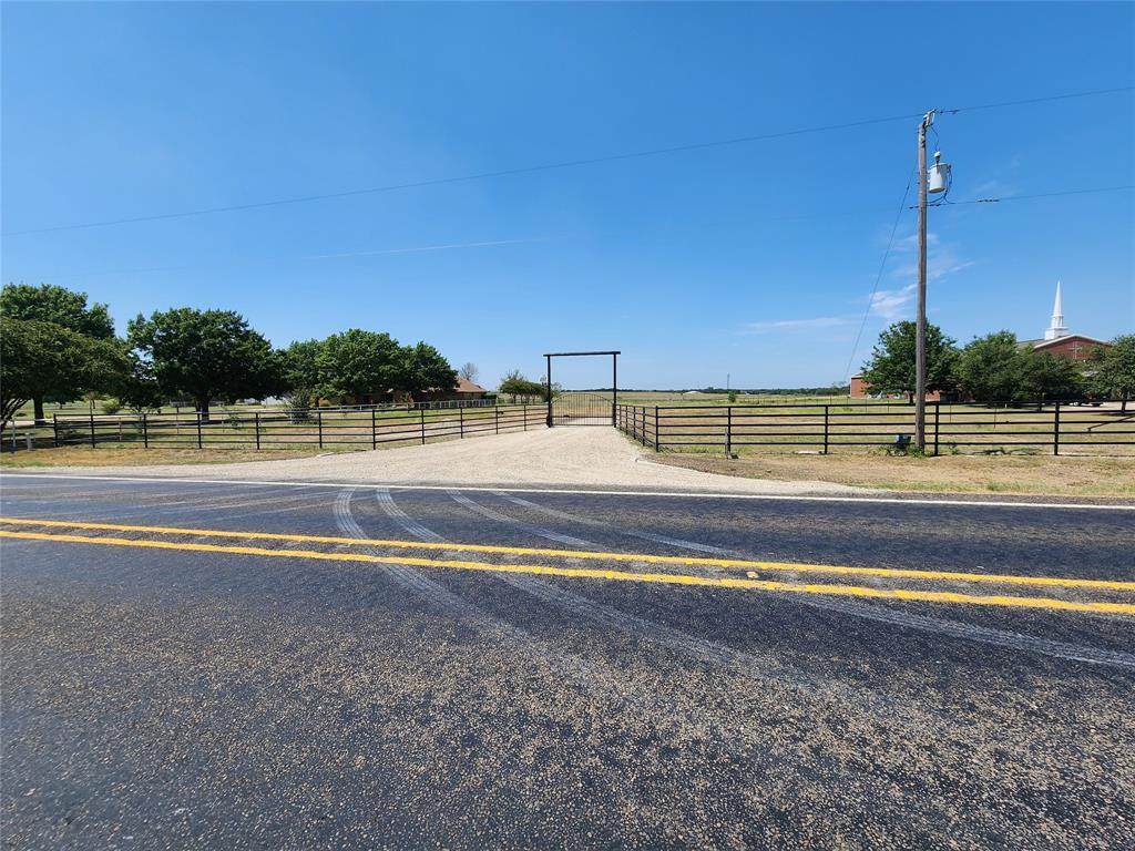 1410 Fm 1446 - Photo 1