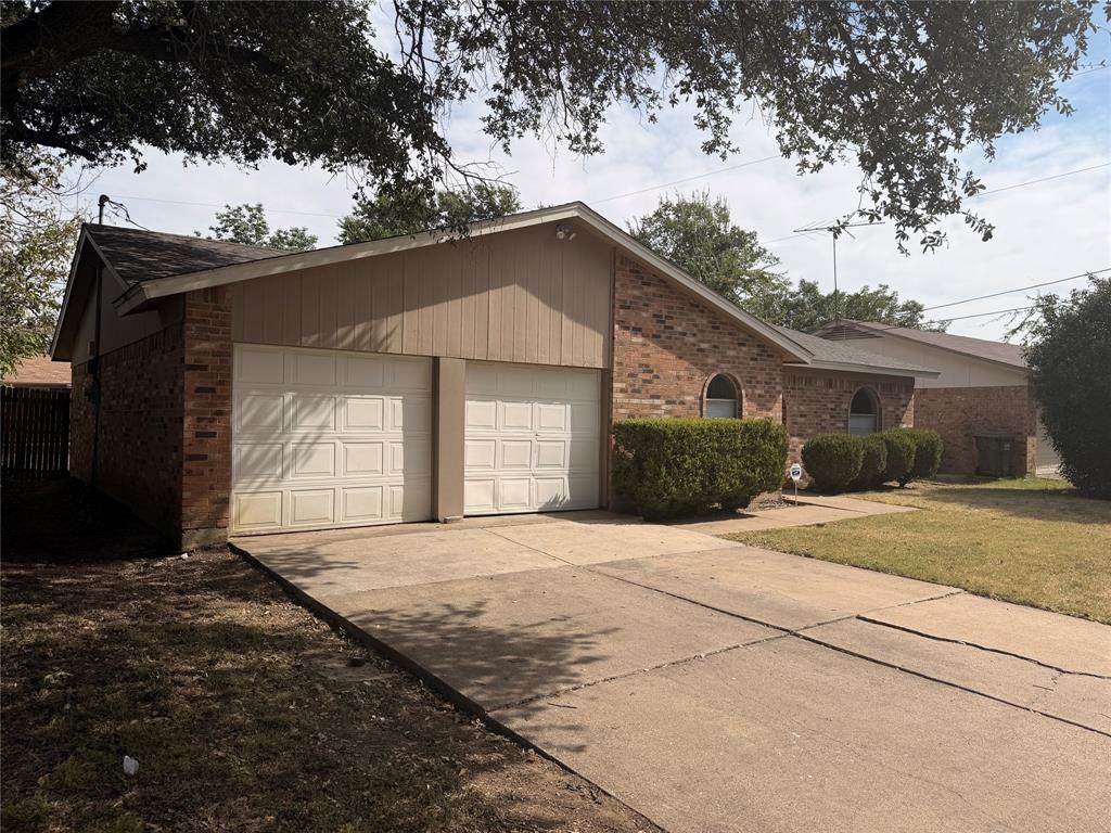 6605 Kitty Drive - Photo 1
