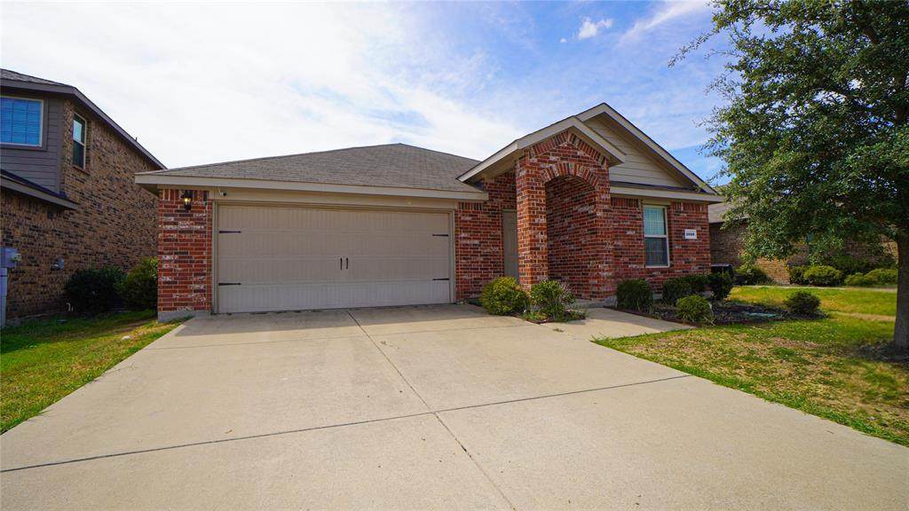 2520 Saldana Drive - Photo 1