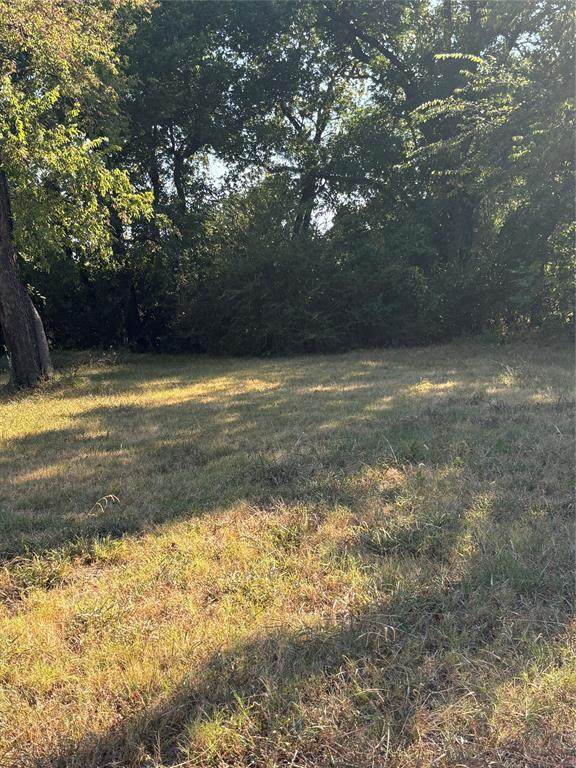 724 Mill Street - Photo 1