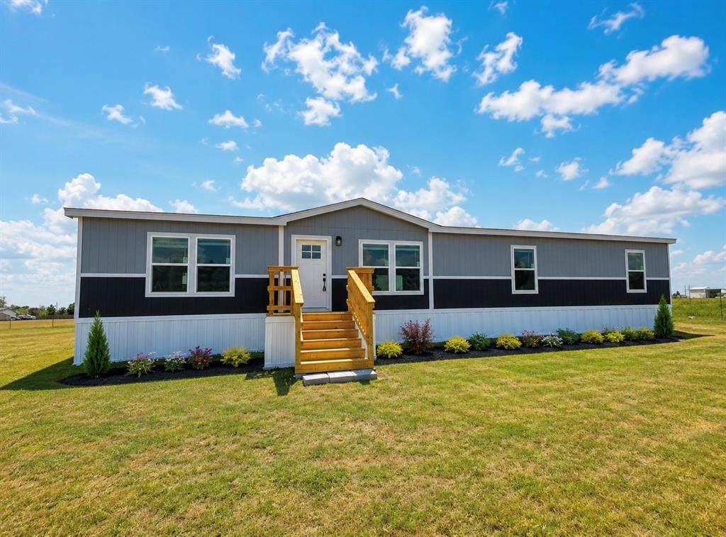2144 Fm 2264 - Photo 1