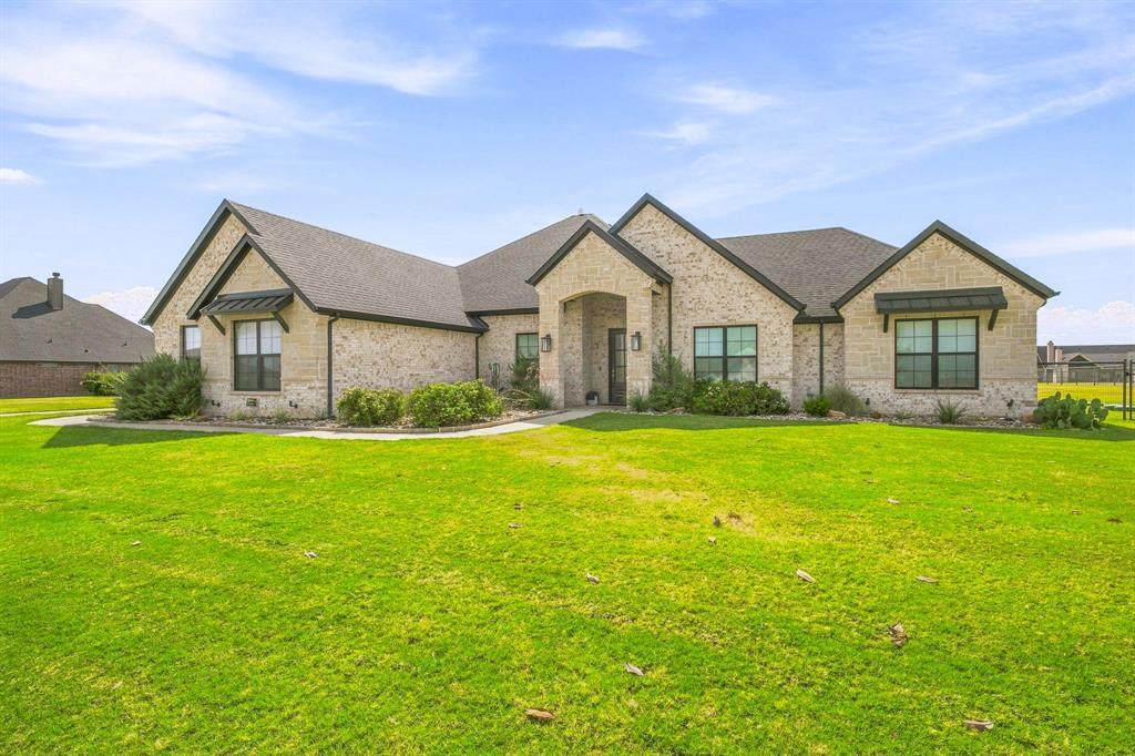 212 Buena Vista Drive - Photo 1
