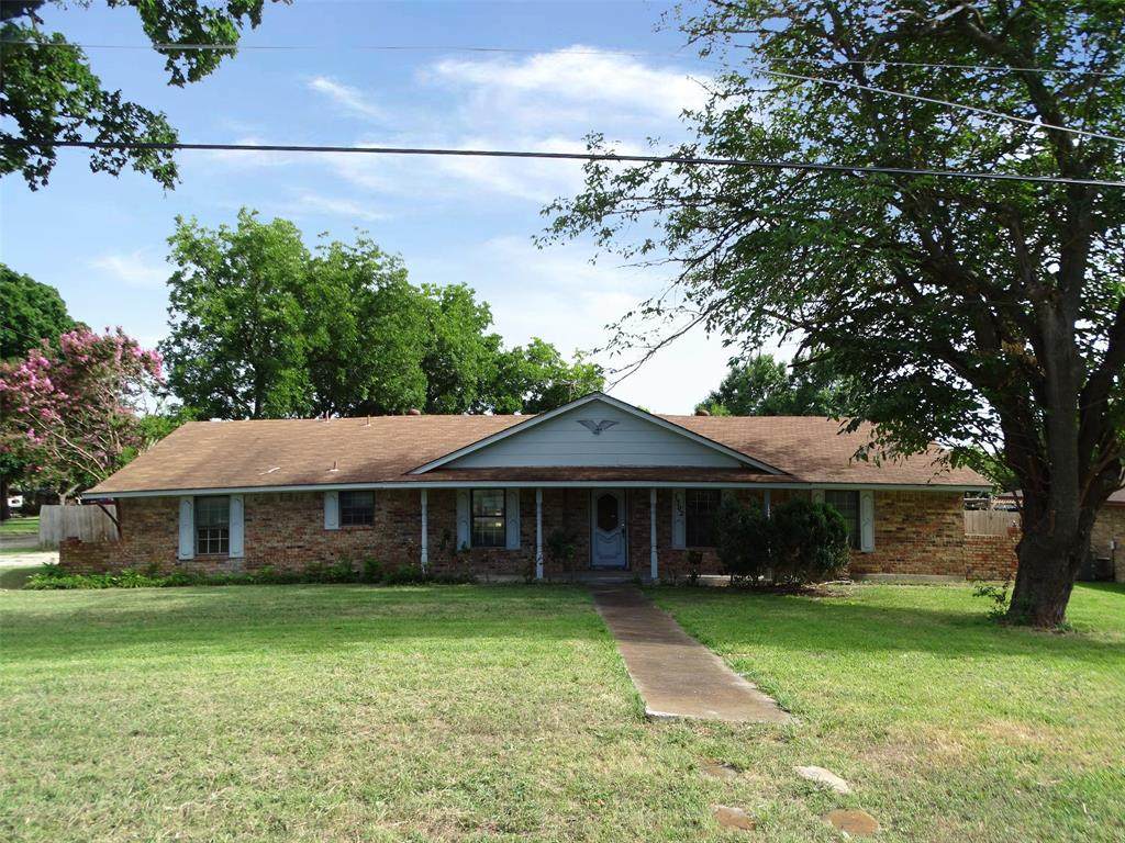 1302 Plateau Drive - Photo 1