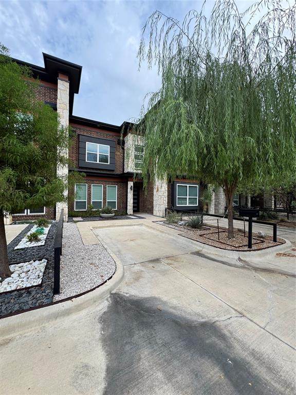 1625 Cleaver Street - Photo 1
