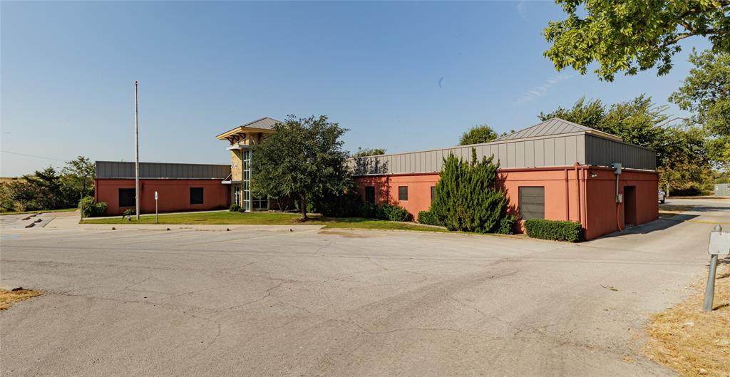 1210 Business 287 Highway - Photo 1