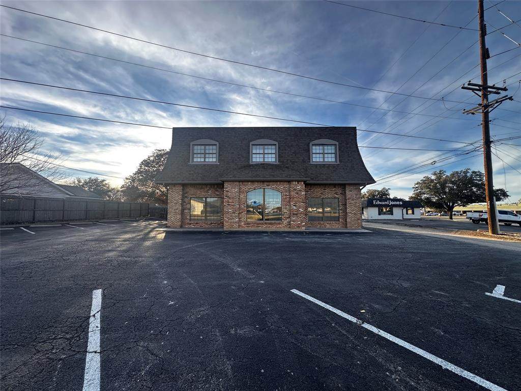 2702 Shepherd Street - Photo 1