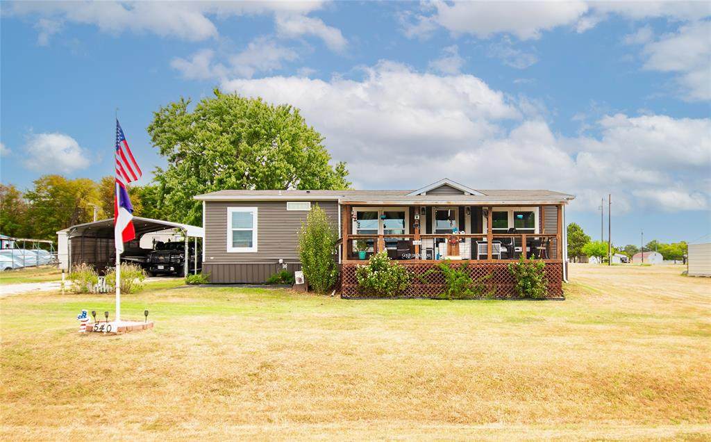 540 Waterfront - Photo 1