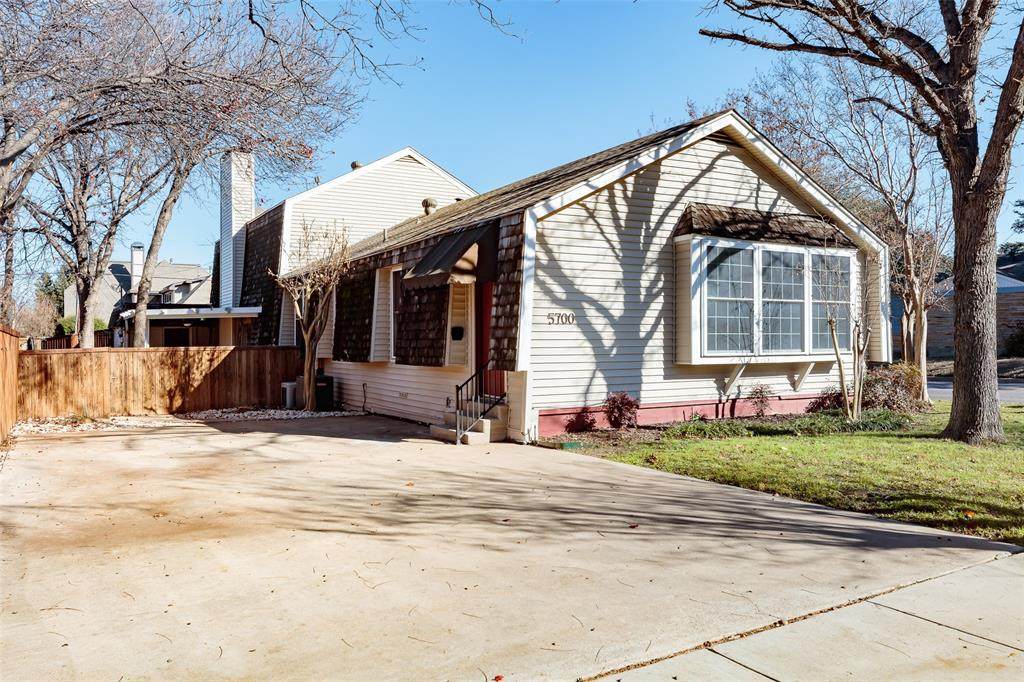 5700 Pershing Avenue - Photo 1