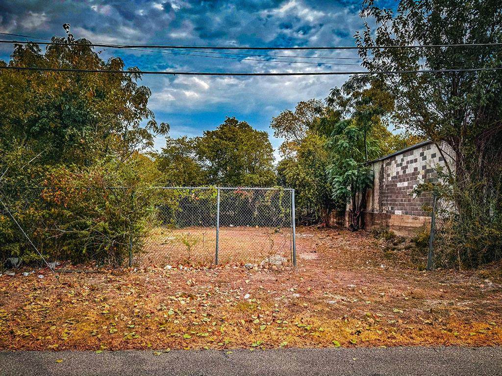 2223 Gallatin Street - Photo 1