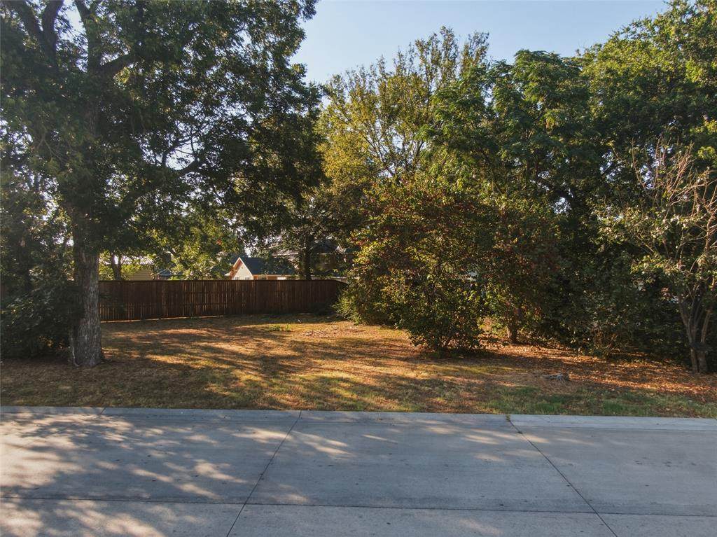 104 Getzendaner Street - Photo 1