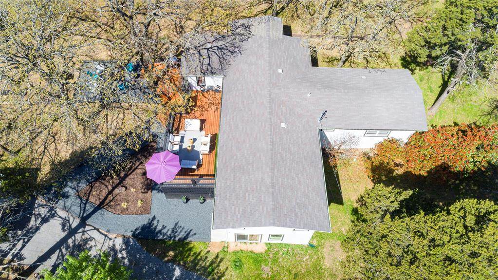 251 Queens Drive - Photo 1