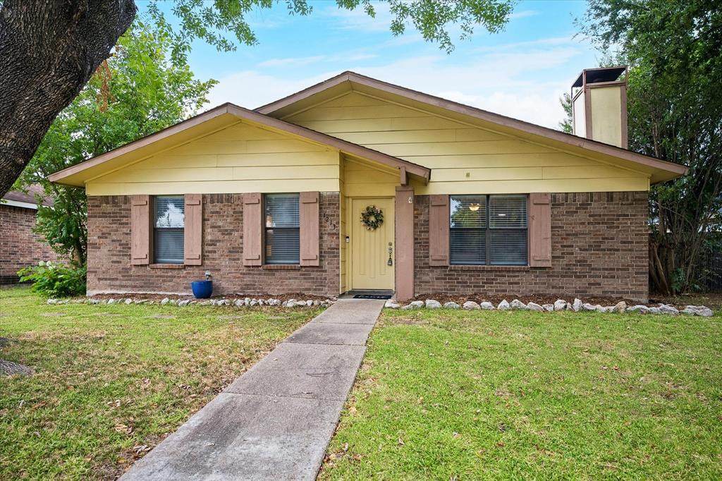 1213 Frio Lane - Photo 1