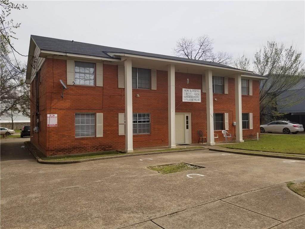 305 Lampe Street - Photo 1