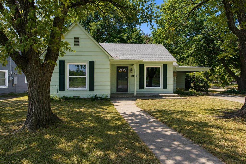 1031 Ritchey Street - Photo 1