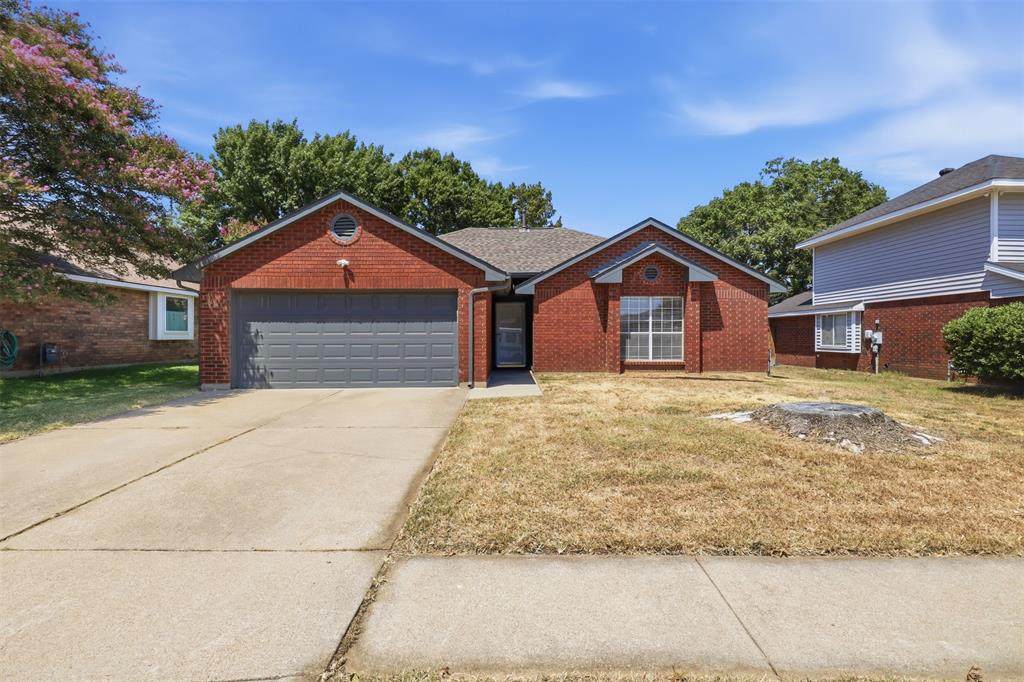 2866 White Oak Drive - Photo 1