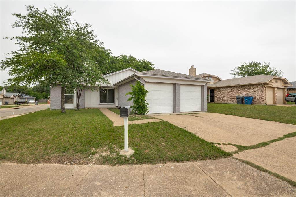 6952 Sammy Circle - Photo 1