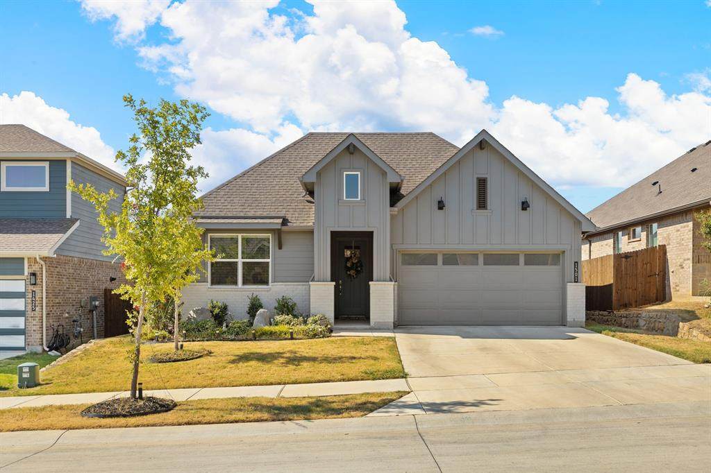 1501 Razorbill Road - Photo 1