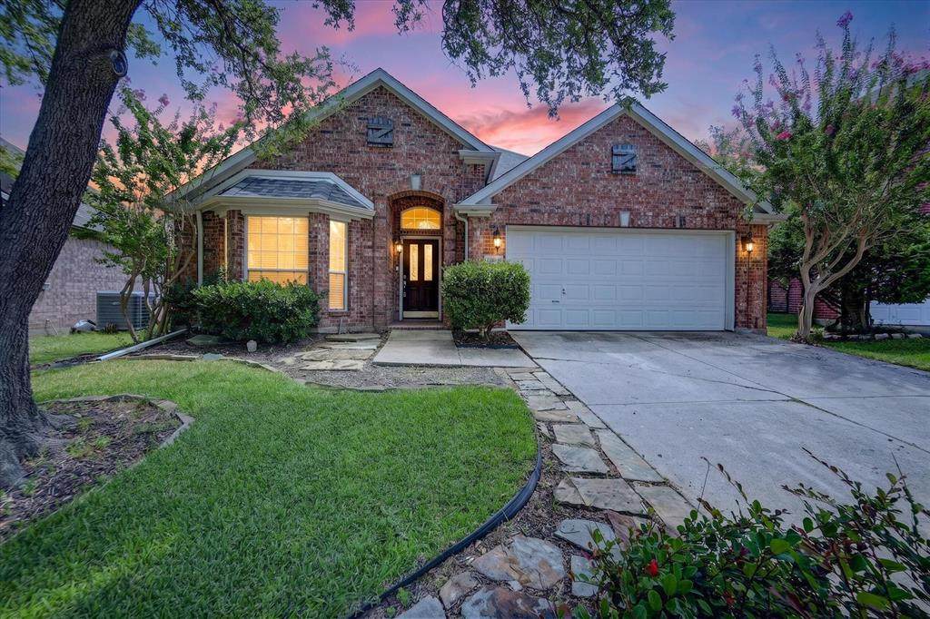 2304 Tralee Circle - Photo 1