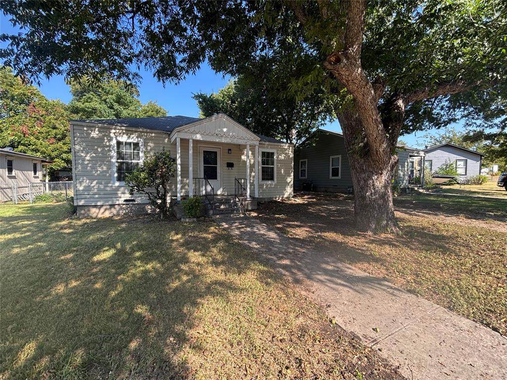 5040 Lyndon Drive - Photo 1