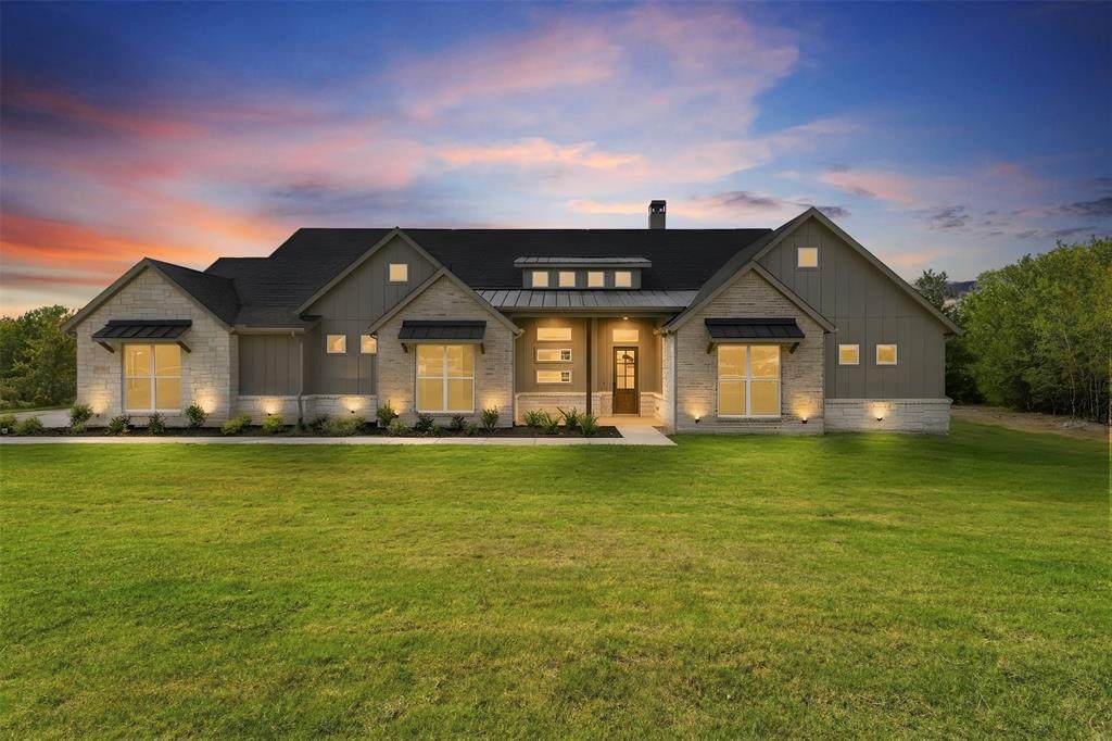 3071 Stonebriar Drive - Photo 1