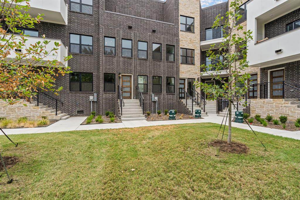 2725 Azalea Park Circle - Photo 1