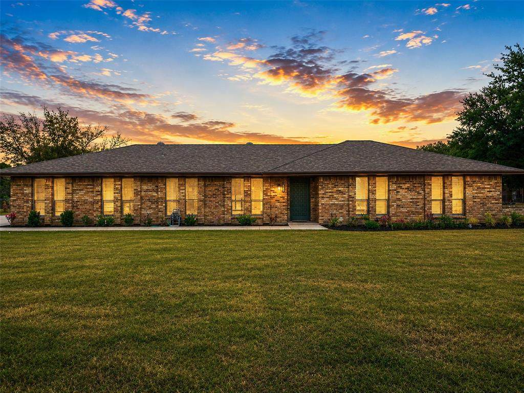 5609 Elisa Lane - Photo 1