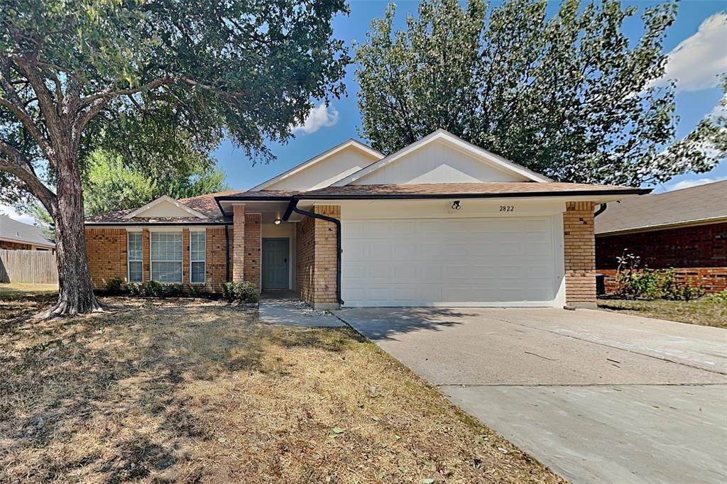 2822 White Oak Drive - Photo 1
