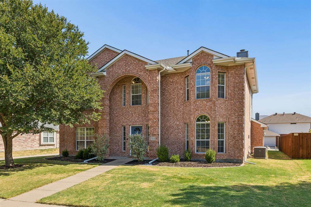 1532 Pine Bluff Drive - Photo 1