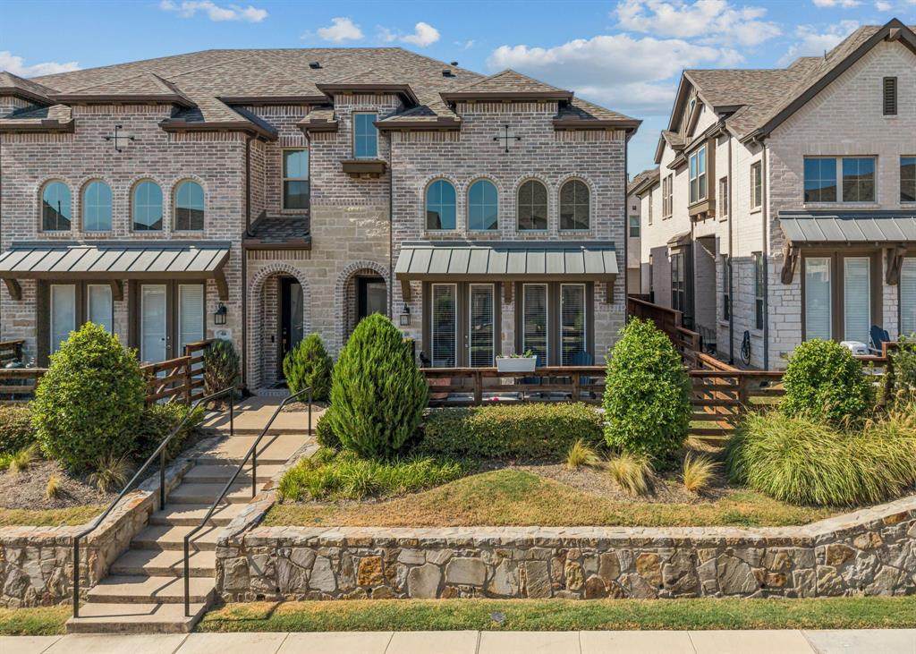 400 Blue Creek Cove - Photo 1