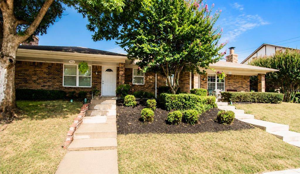 2802 Shady Grove Drive - Photo 1
