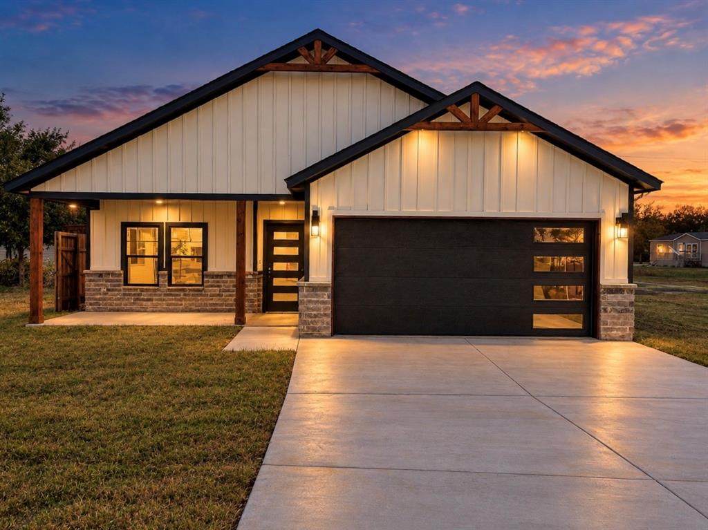 5431 Arrowhead Drive - Photo 1