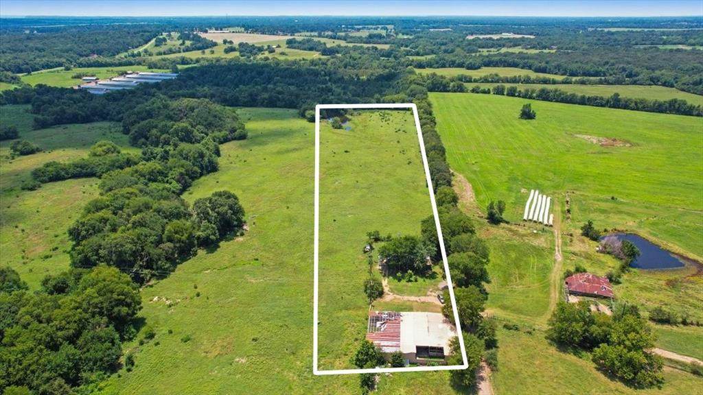 195 County Road 2468 - Photo 1